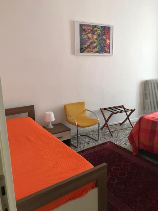 I Marici Apartment Pavia Luaran gambar